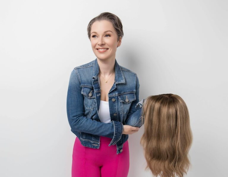 Peruki dla osób po chemioterapii – jak wybraćodpowiednią?